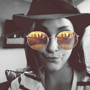 Meet your Posher, Erica